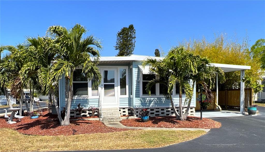111 MOUNT ISLE AVENUE NE UNIT 187 ST PETERSBURG, FL 33702