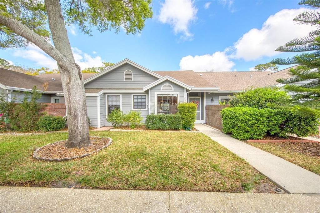 2447 BENTLEY DRIVE PALM HARBOR, FL 34684