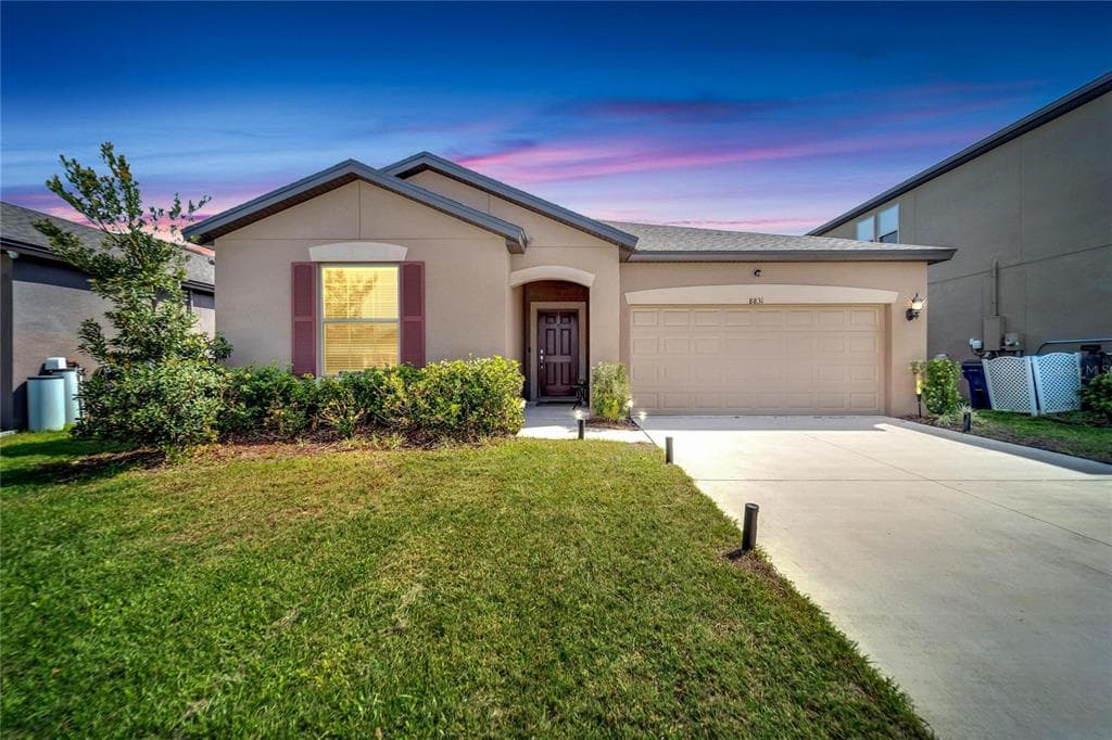8831 FOX DRIVE POLK CITY, FL 33868