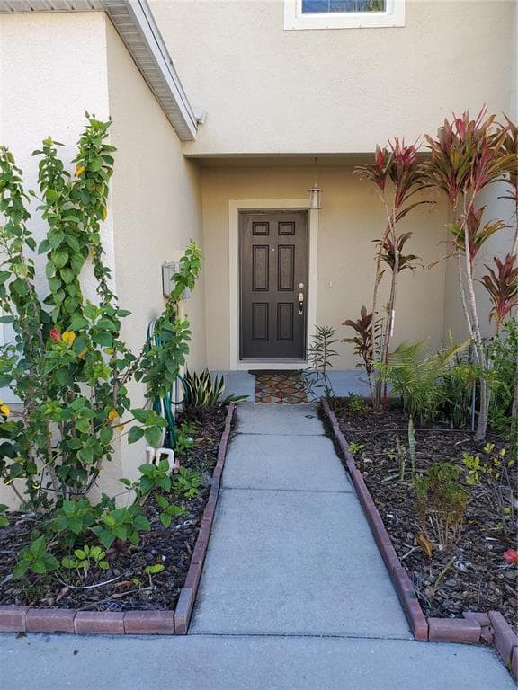 9907 HOUND CHASE DRIVE GIBSONTON, FL 33534