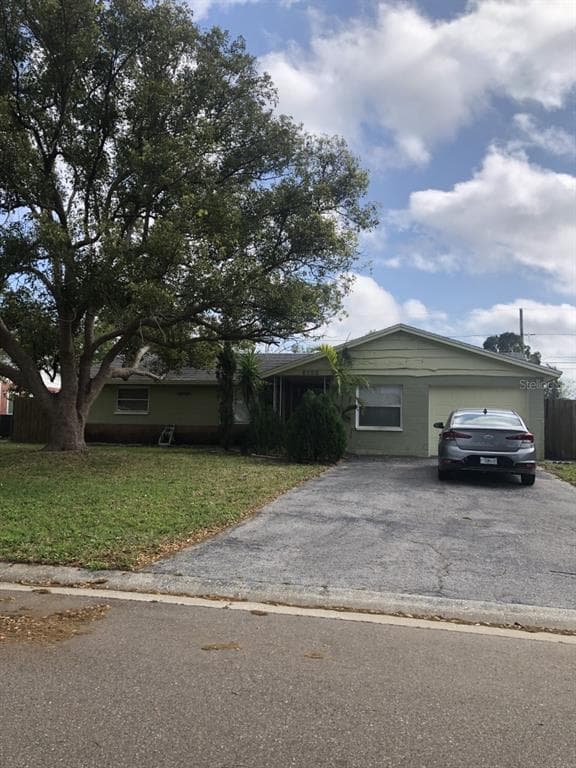 8536 78TH AVENUE LARGO, FL 33777