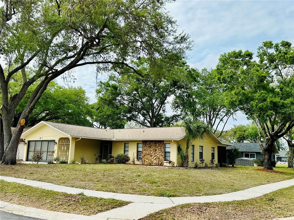 8709 WIND MILL DRIVE NEW PORT RICHEY, FL 34655