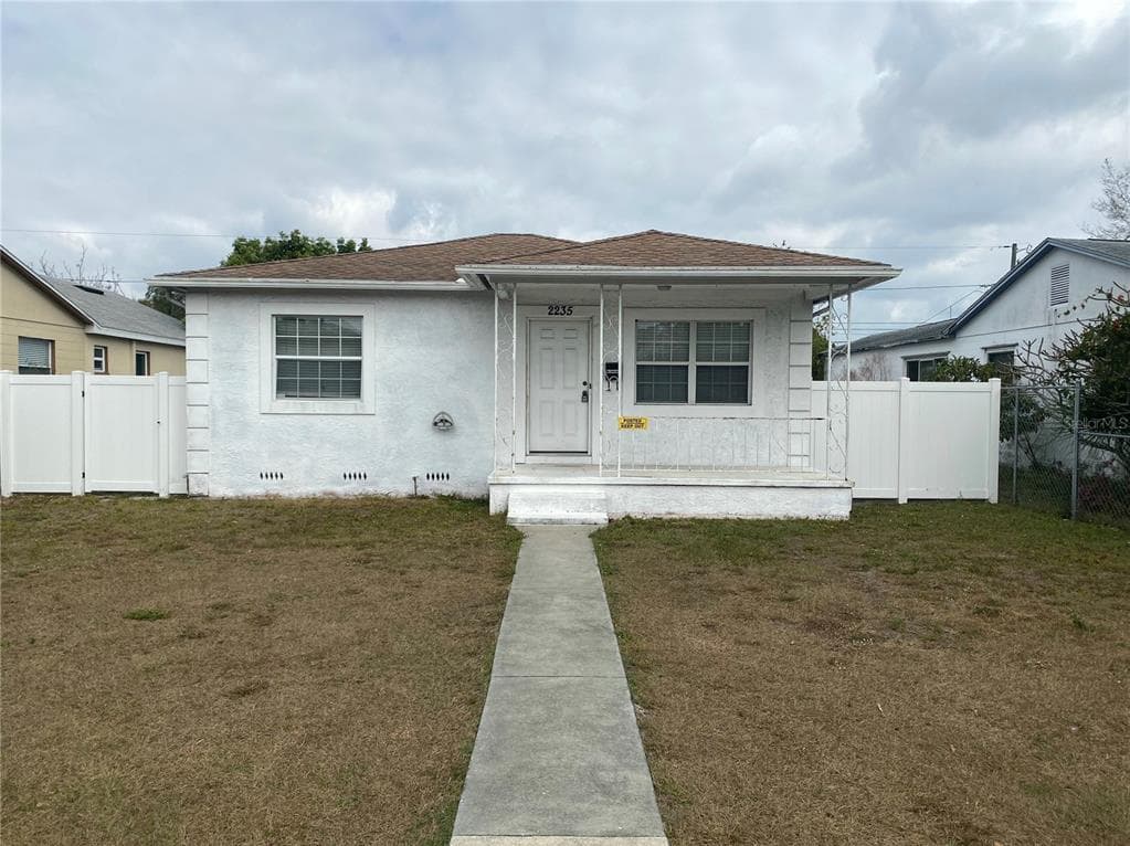 2235 37TH AVENUE N ST PETERSBURG, FL 33713