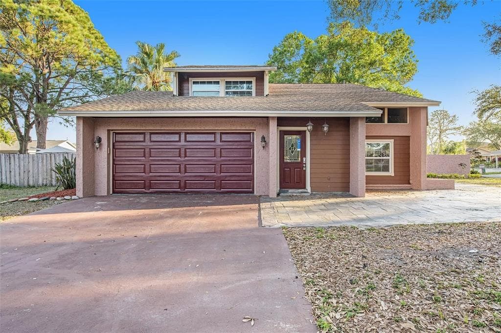 4804 HAYMAKER COURT TAMPA, FL 33624