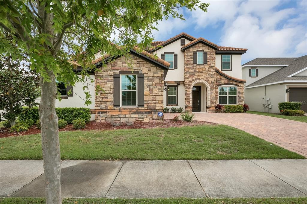 8701 IRON MOUNTAIN TRAIL WINDERMERE, FL 34786