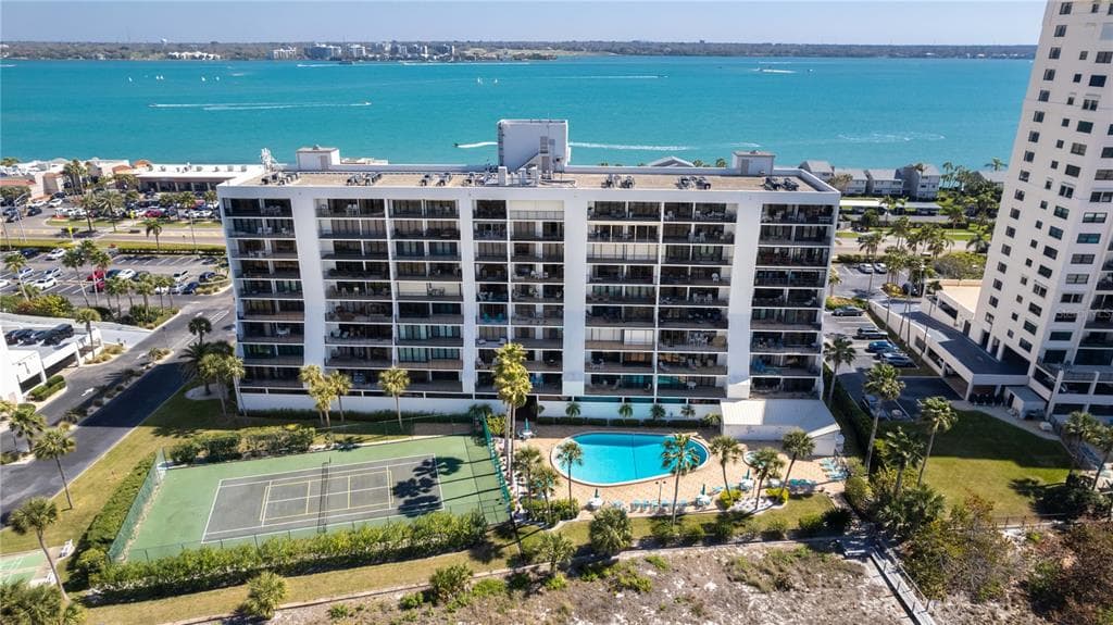1250 GULF BOULEVARD UNIT 703 CLEARWATER, FL 33767