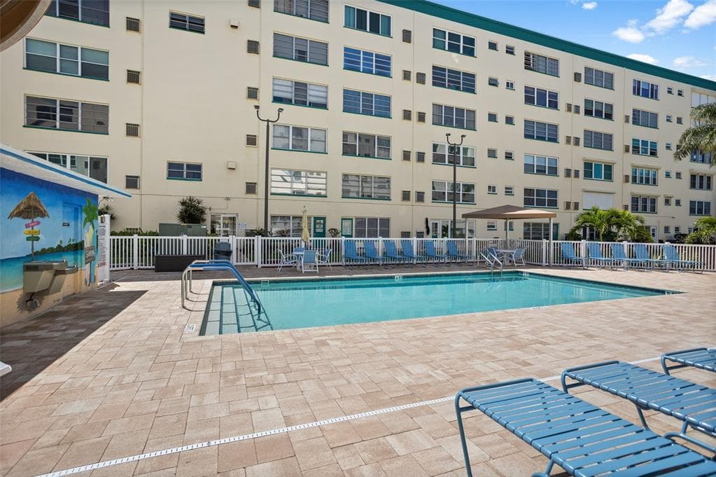 2850 59TH STREET S UNIT 608 GULFPORT, FL 33707