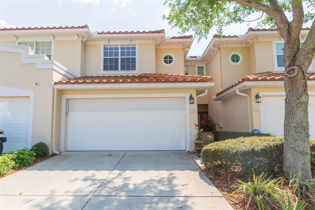 154 VALENCIA CIRCLE