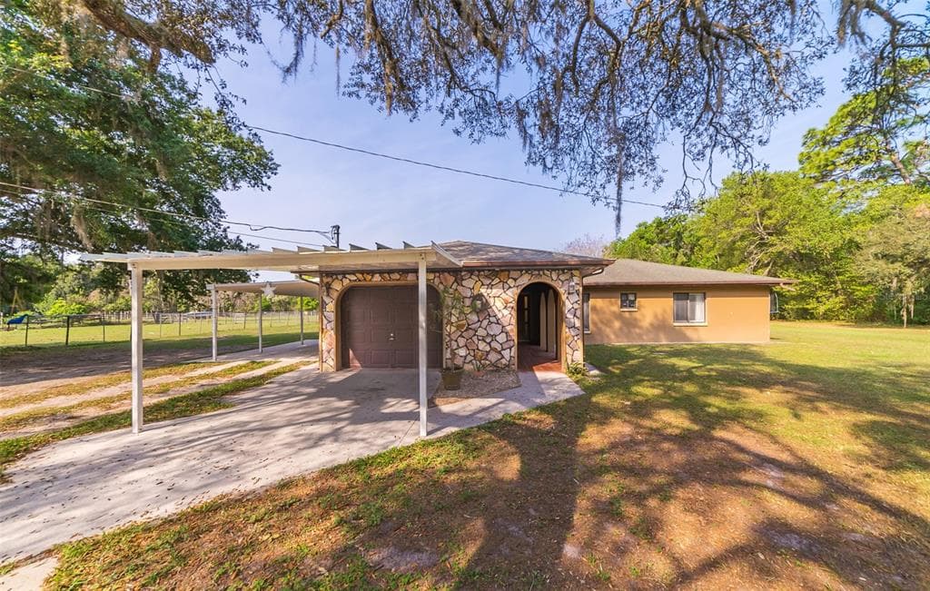18235 OAKLAWN DRIVE