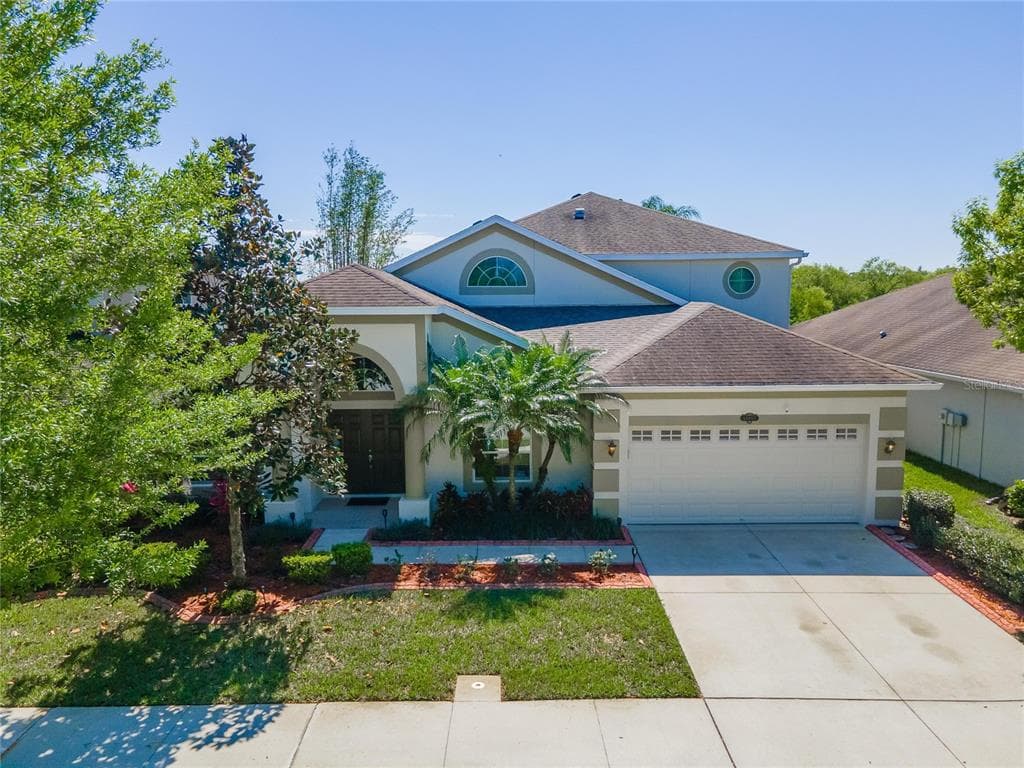 10857 BREAKING ROCKS DRIVE TAMPA, FL 33647