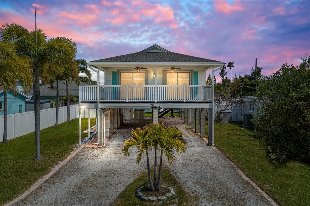 16313 1ST STREET E REDINGTON BEACH, FL 33708