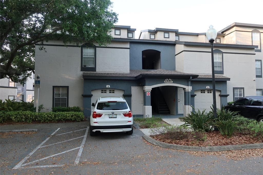 13010 ARBOR ISLE DRIVE UNIT 101 TEMPLE TERRACE, FL 33637