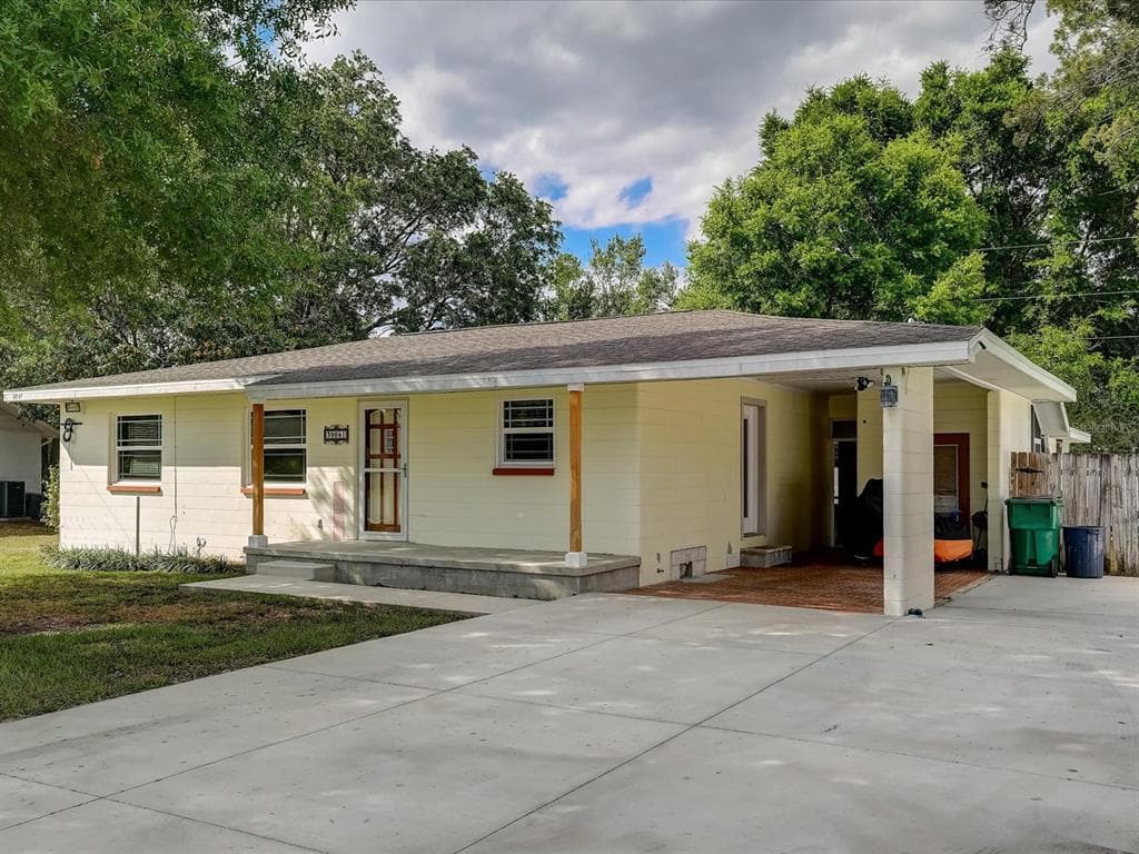 39041 PARK DRIVE ZEPHYRHILLS, FL 33542