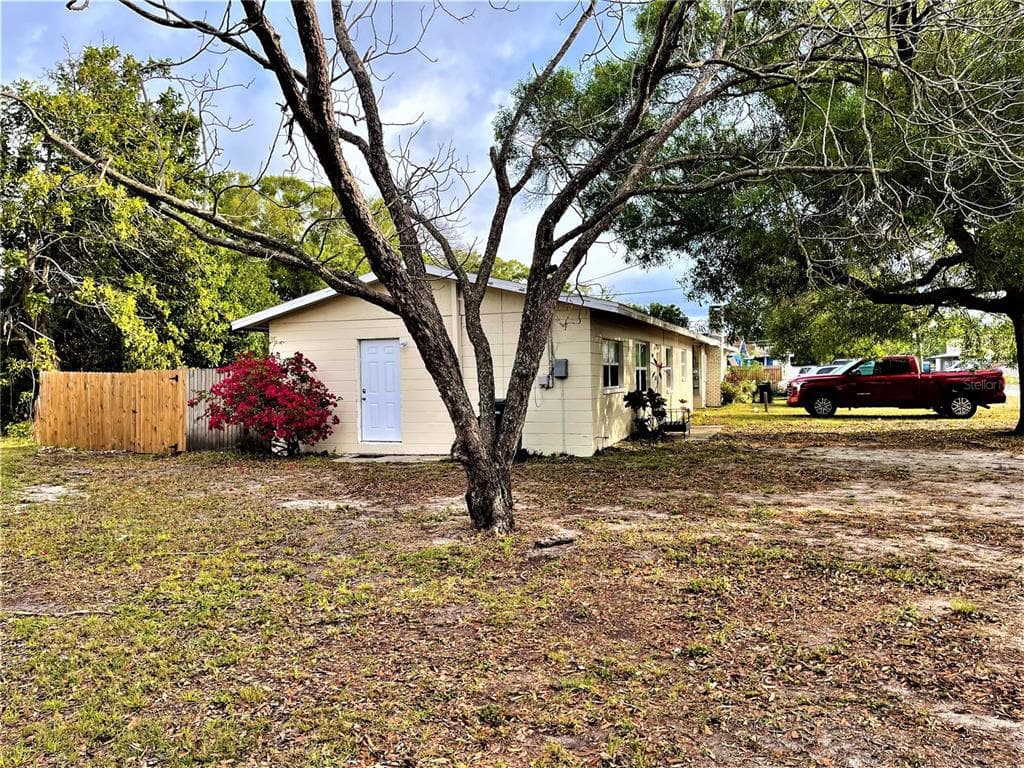 3947 MOHR AVENUE N UNIT 1 ST PETERSBURG, FL 33714