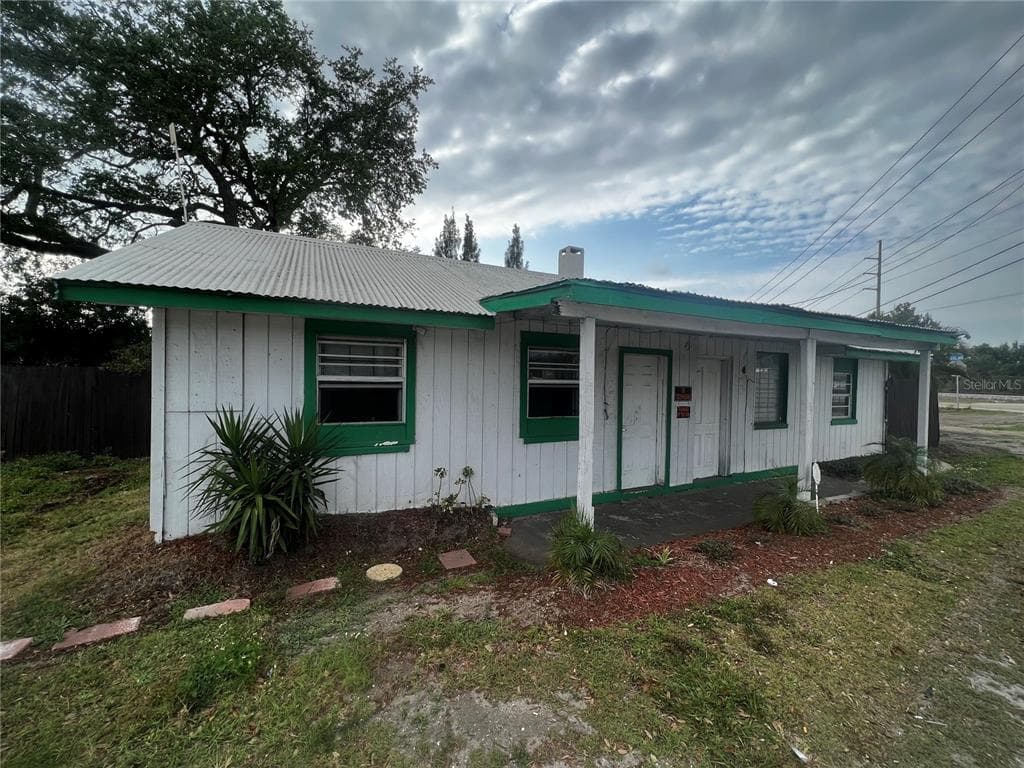 8850 66TH STREET N