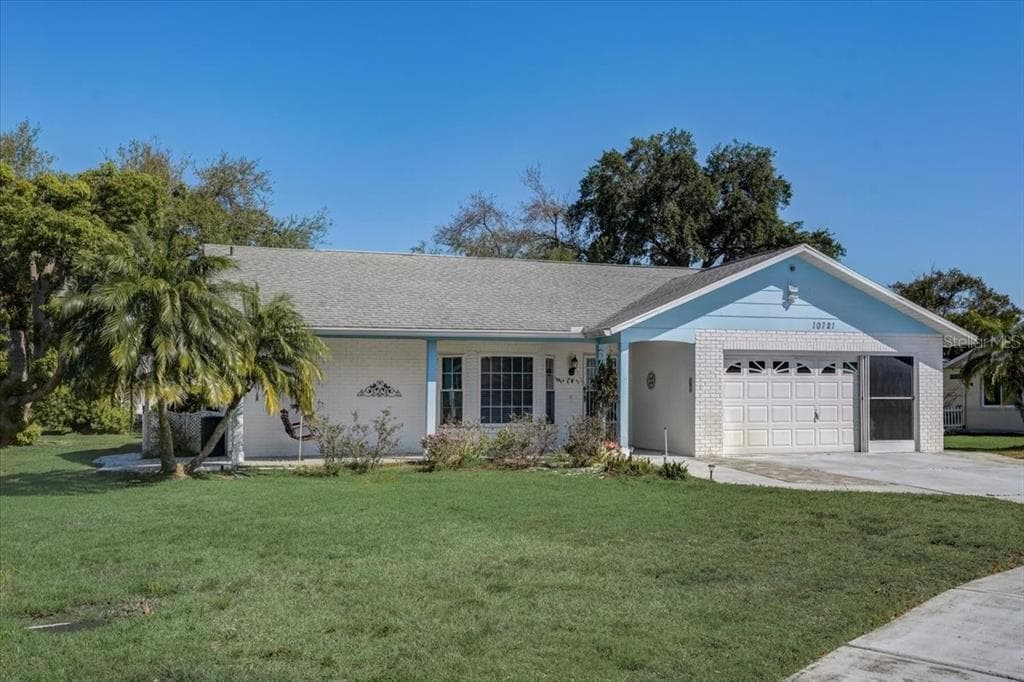 10721 TONAPA LOOP PORT RICHEY, FL 34668