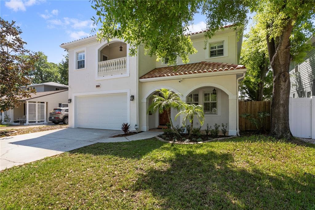3822 W TACON STREET TAMPA, FL 33629