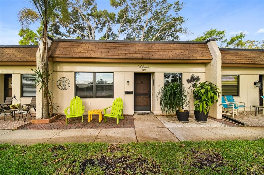 1466 MISSION HILLS BOULEVARD CLEARWATER, FL 33759