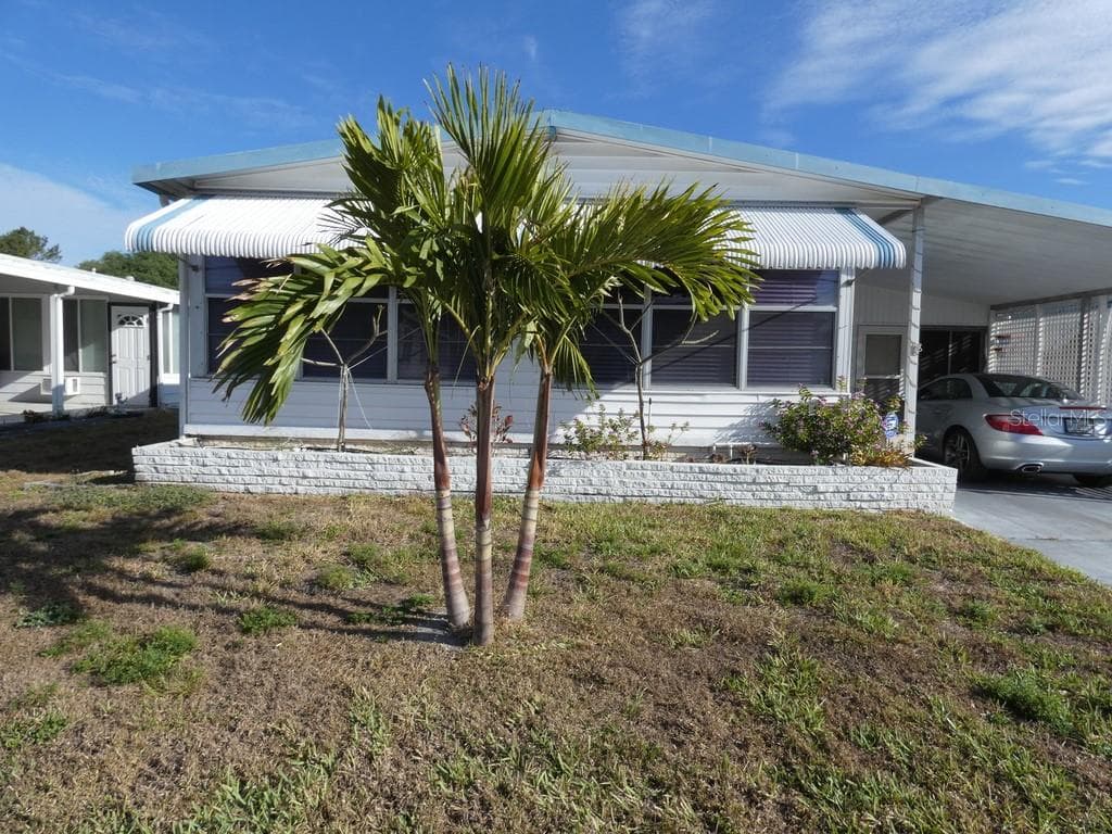 1003 ELIZABETH LANE LAKELAND, FL 33809
