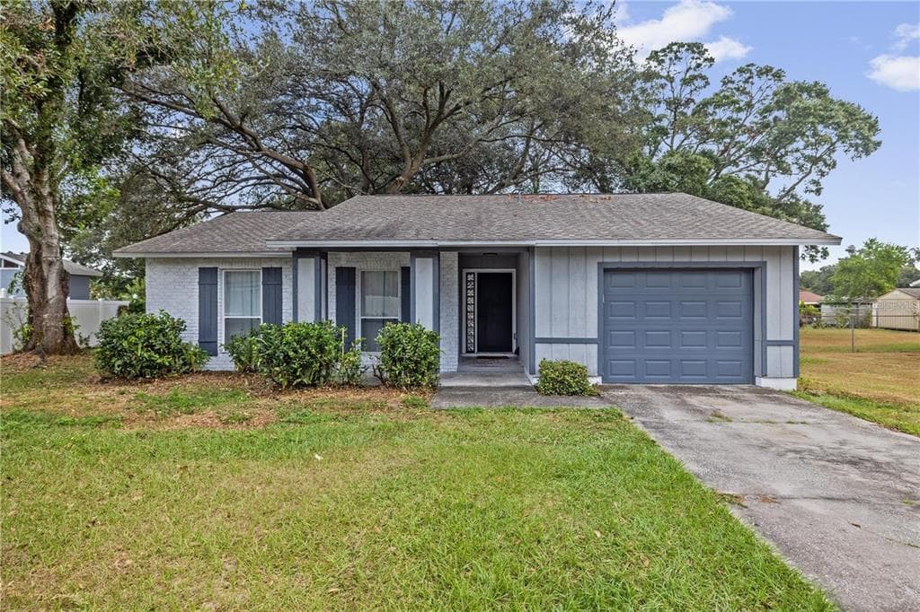 404 KING LOUIS COURT SEFFNER, FL 33584