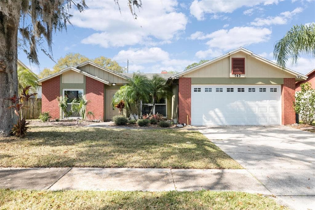743 STILLVIEW CIRCLE BRANDON, FL 33510