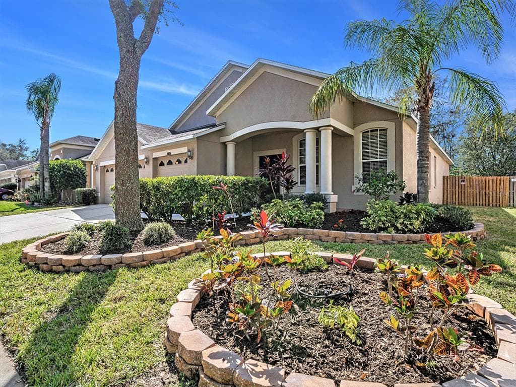 5835 BUTTERFIELD STREET RIVERVIEW, FL 33578
