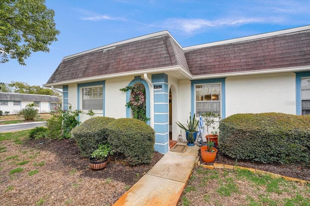 4242 RICHMERE DRIVE UNIT A NEW PORT RICHEY, FL 34652