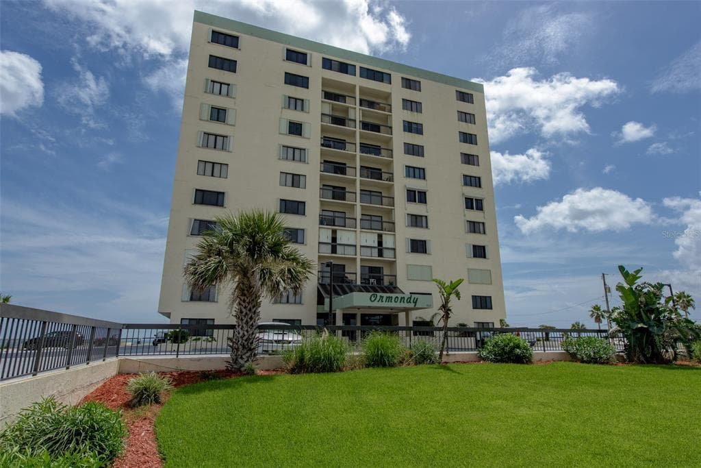 1513 OCEAN SHORE BOULEVARD UNIT 11B ORMOND BEACH, FL 32176