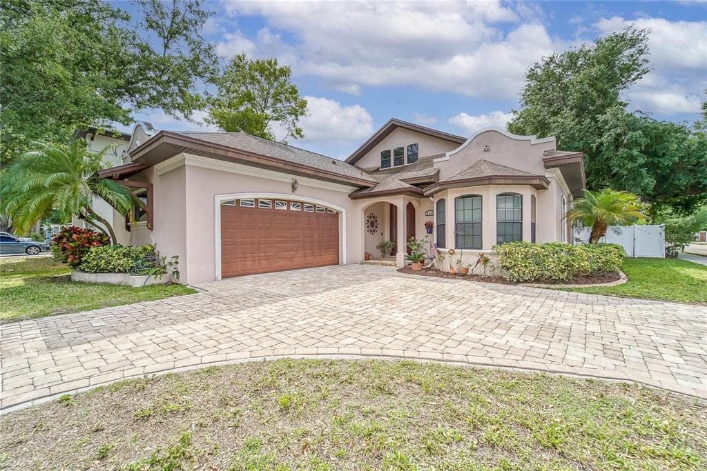 3114 W WYOMING AVENUE TAMPA, FL 33611