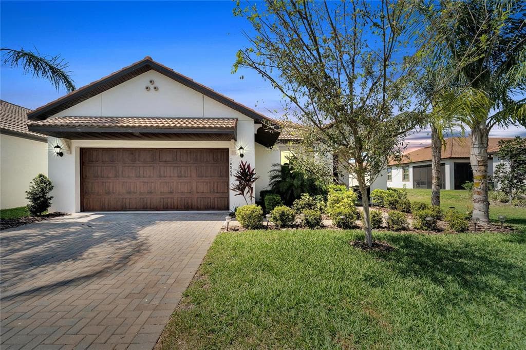16809 WHISPER ELM STREET WIMAUMA, FL 33598