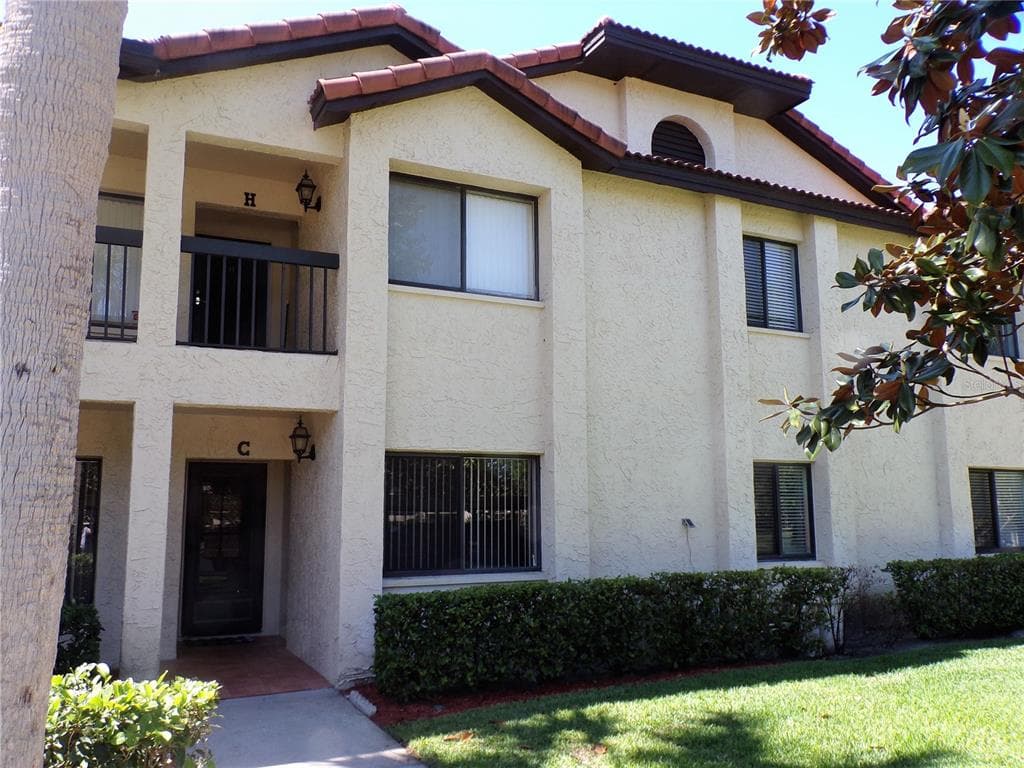 1801 E LAKE ROAD UNIT 17C PALM HARBOR, FL 34685