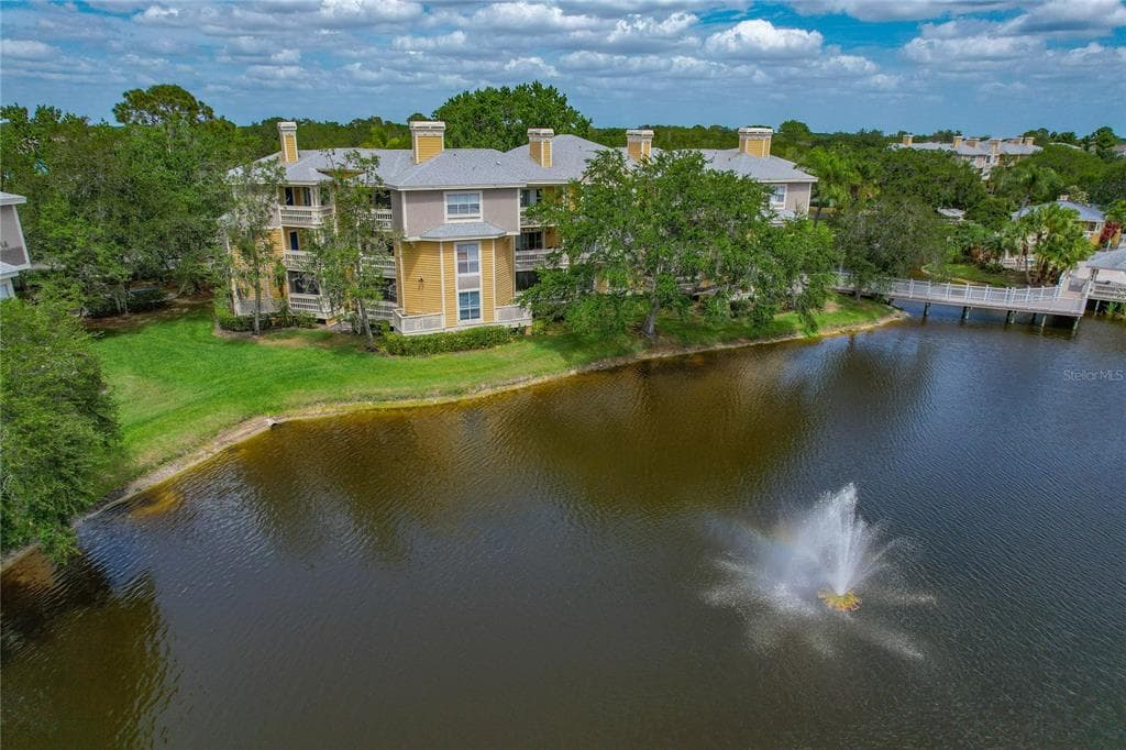 115 112TH AVENUE NE UNIT 714 ST PETERSBURG, FL 33716