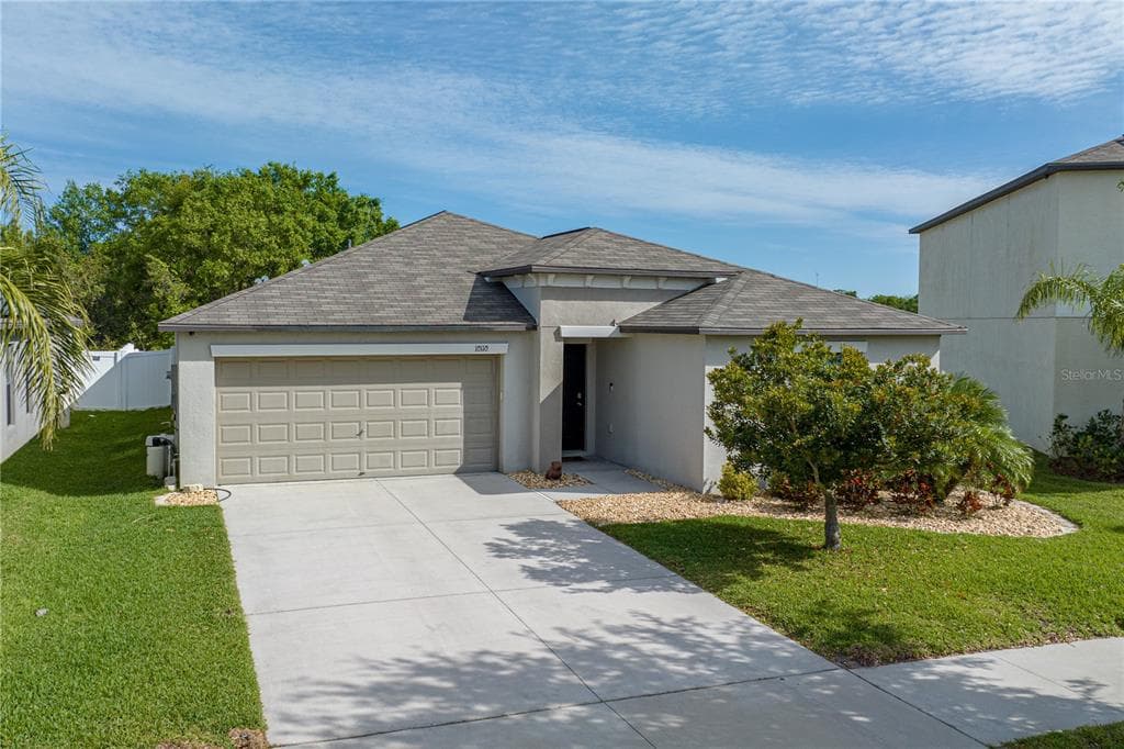 10110 CARLOWAY HILLS DRIVE