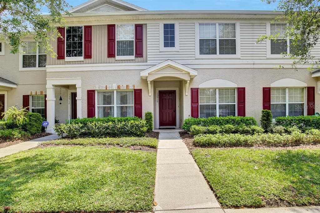15915 FISHHAWK VIEW DRIVE LITHIA, FL 33547