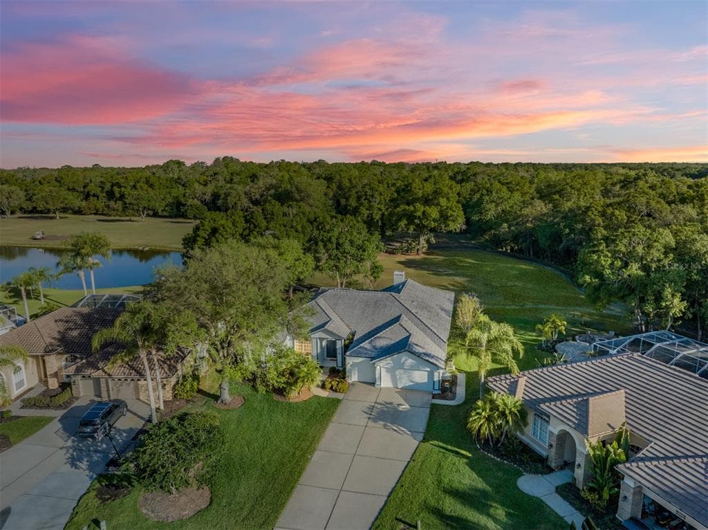 1856 EAU CLAIRE COURT OLDSMAR, FL 34677