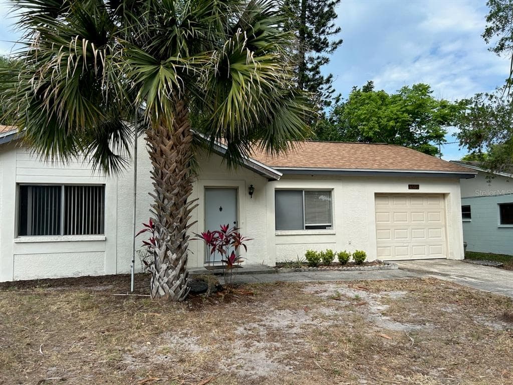 2068 E ORANGEHILL AVENUE PALM HARBOR, FL 34683