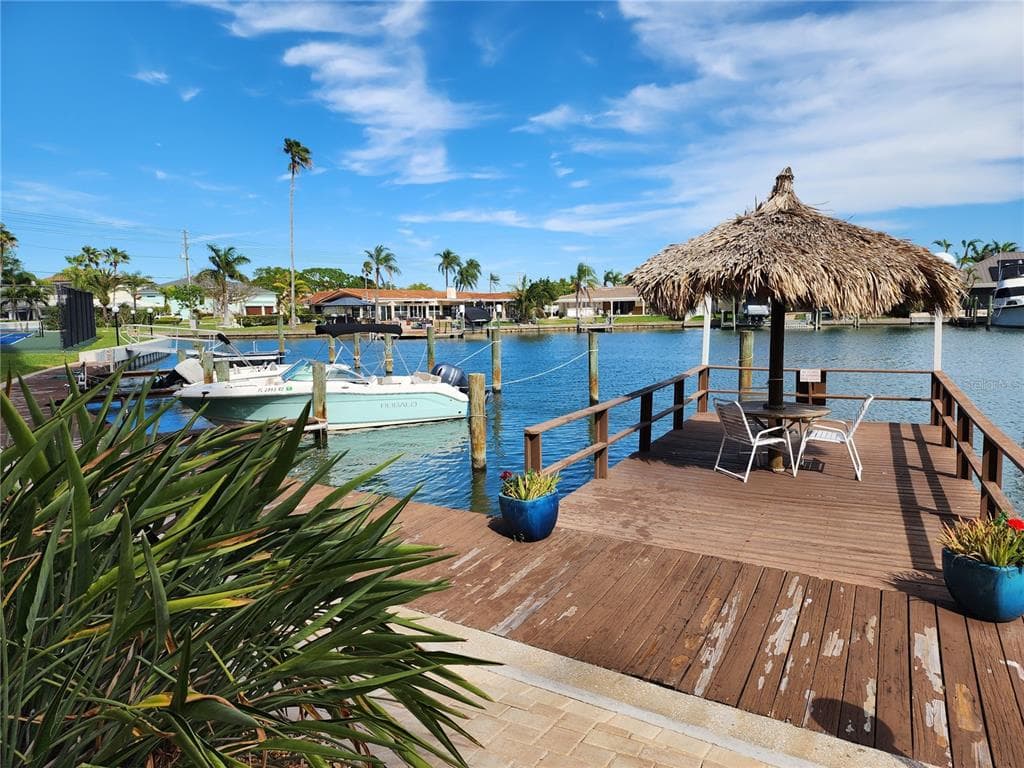 51 ISLAND WAY UNIT 1103 CLEARWATER, FL 33767