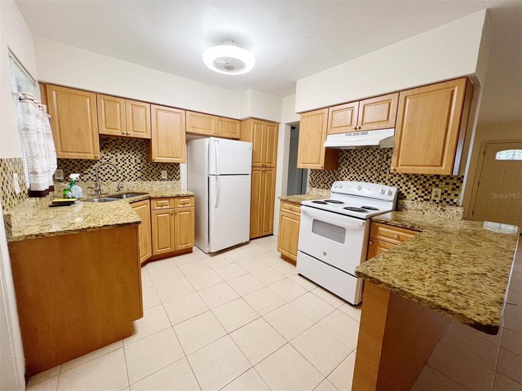 1821 MERIDEL TAMPA, FL 33612