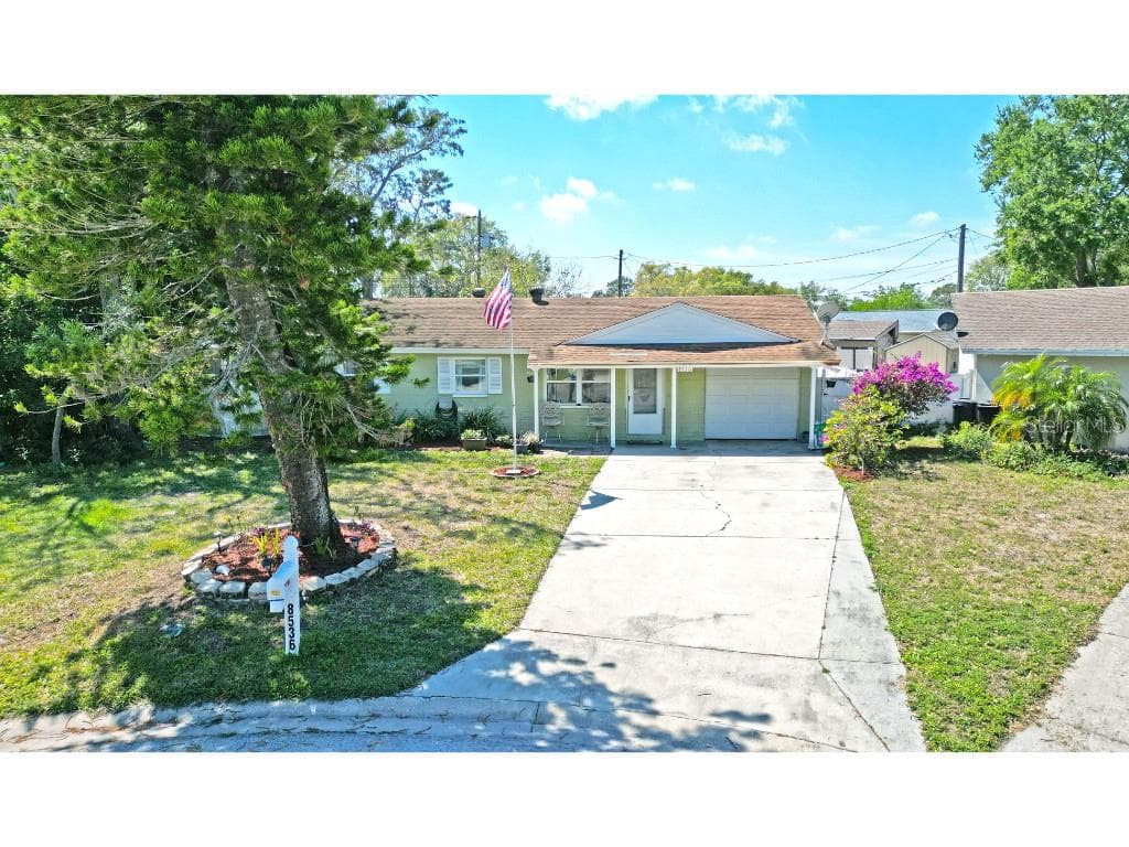 8536 ROSE TERRACE SEMINOLE, FL 33777