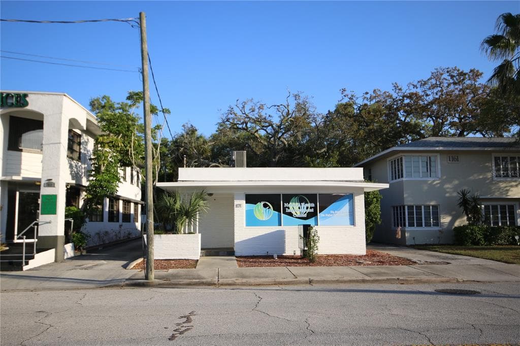1171 NE CLEVELAND STREET CLEARWATER, FL 33755