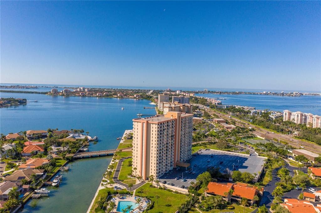 4900 BRITTANY DRIVE S UNIT 1809 ST PETERSBURG, FL 33715