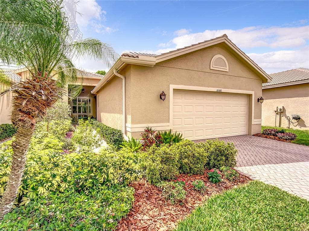 16160 AMETHYST KEY DRIVE WIMAUMA, FL 33598