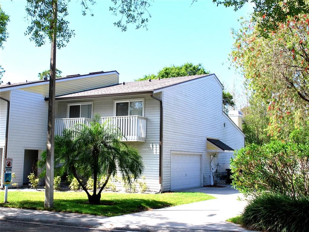 6496 92ND PLACE N UNIT 101 PINELLAS PARK, FL 33782