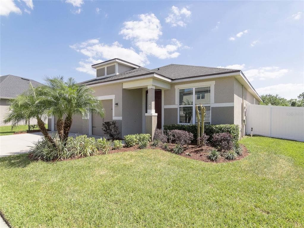 12425 PRAIRIE VALLEY LANE