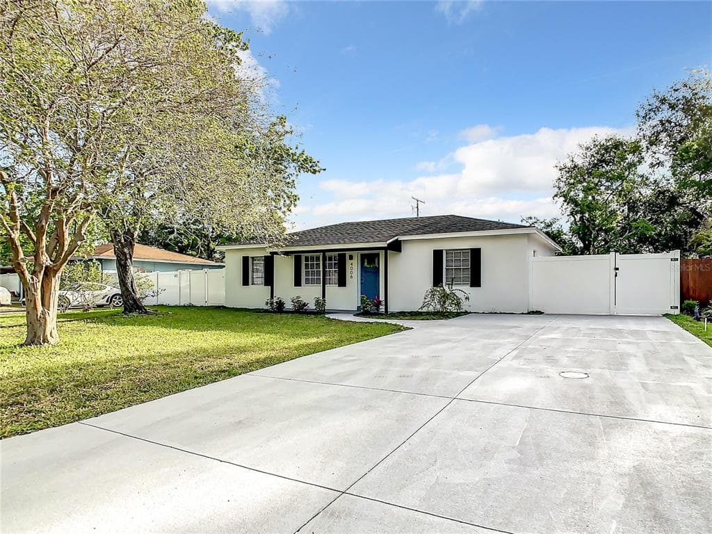 4006 S CHURCH AVENUE TAMPA, FL 33611