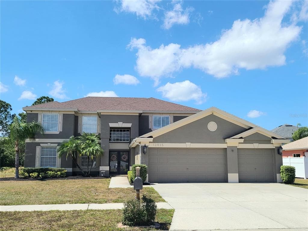 12915 CARLINGTON LANE