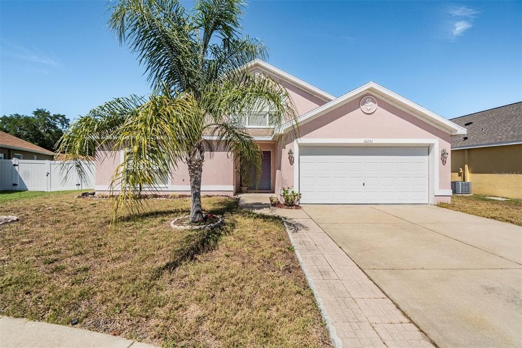 10251 PEOPLES LOOP PORT RICHEY, FL 34668