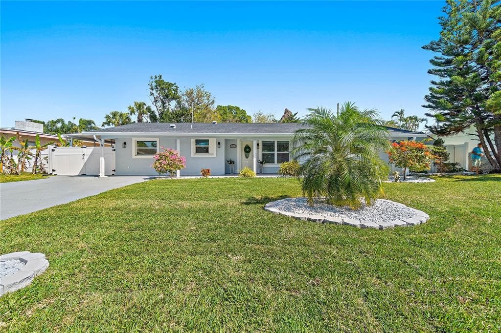 5140 37TH WAY S ST PETERSBURG, FL 33711