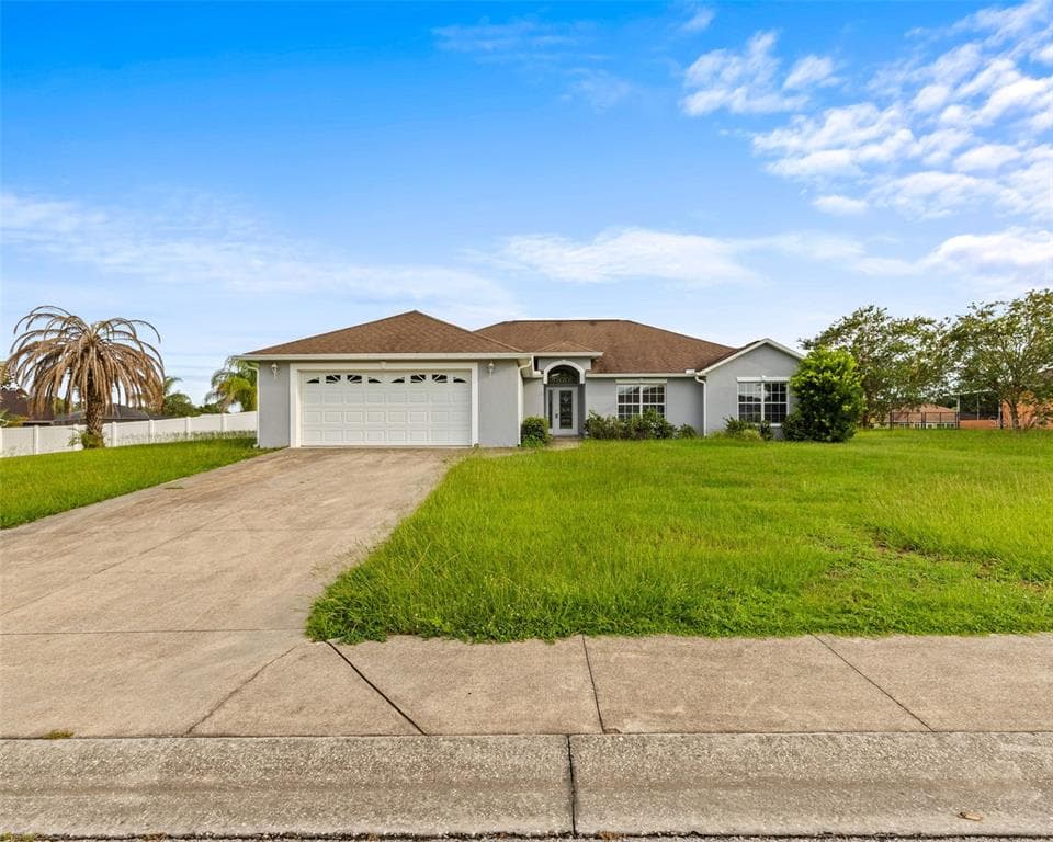 10229 DUSTY HILL LOOP DADE CITY, FL 33525