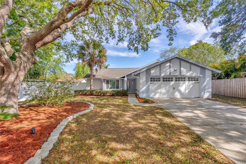10505 NILE COURT TAMPA, FL 33615